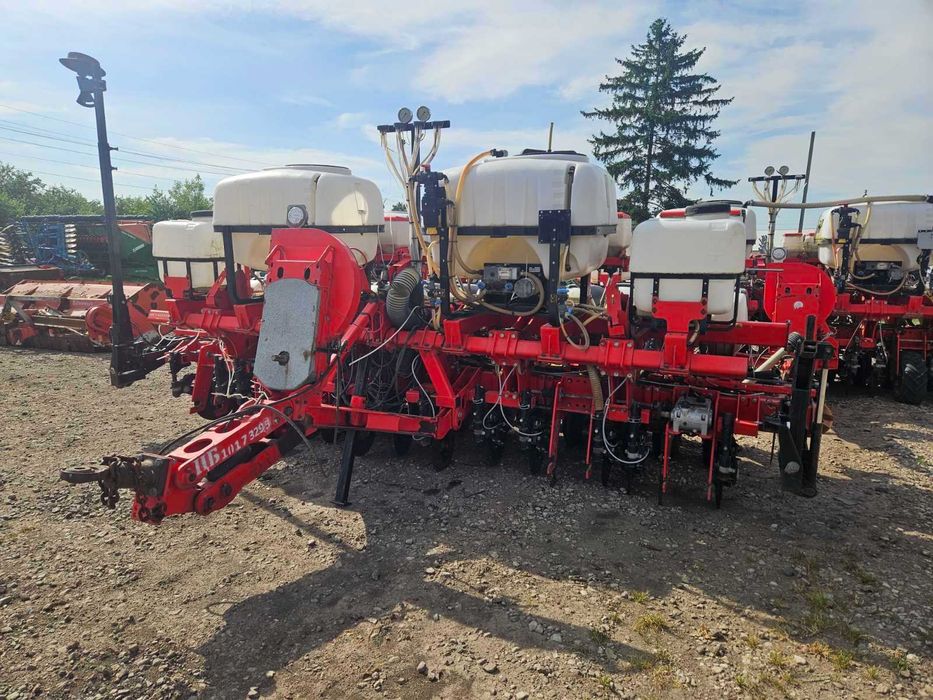 Пневматична сівалка точного висіву Prosem K F Hibrido 530/13