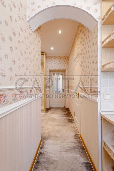 Оренда 2-кімнатної квартири / Центр Києва / Тарасівська / 52 м² / класичний ремонт / газ / бойлер / балкон / метро Університет