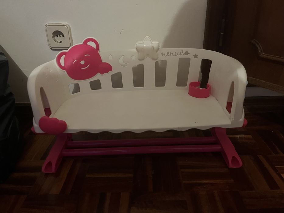 Cama nenuco para bonecas