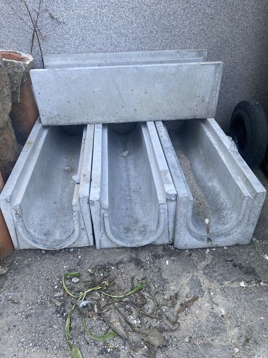Korytka betonowe ściekowe odwodnienie liniowe koryto ściek nowe 4 sztuki
