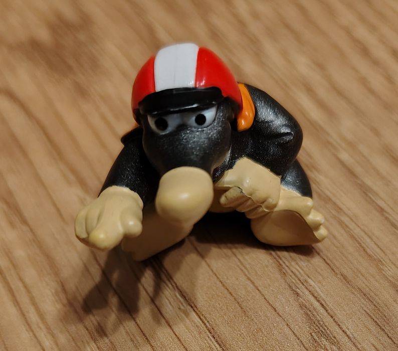 Figurki Kinder różne kolekcje 5 szt.