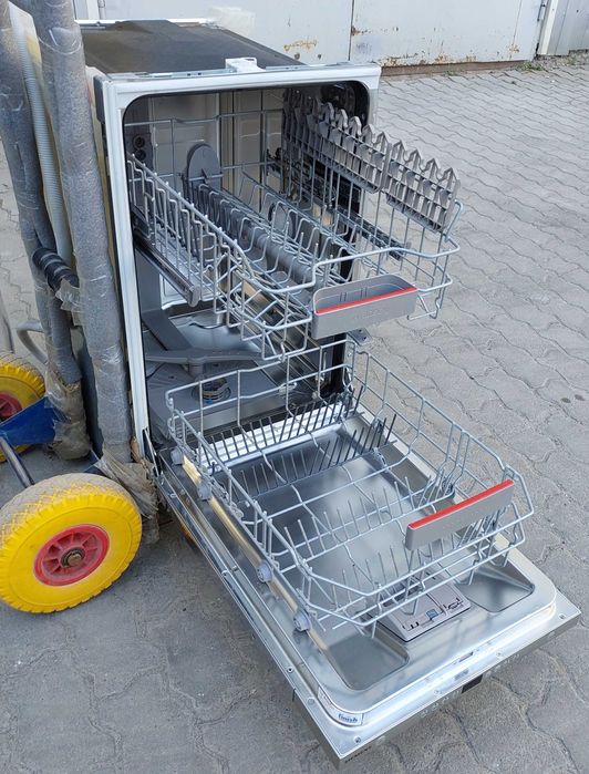 Посудомийна машина вмонтована 45см Сіменс Siemens SPV45IX00E вживана