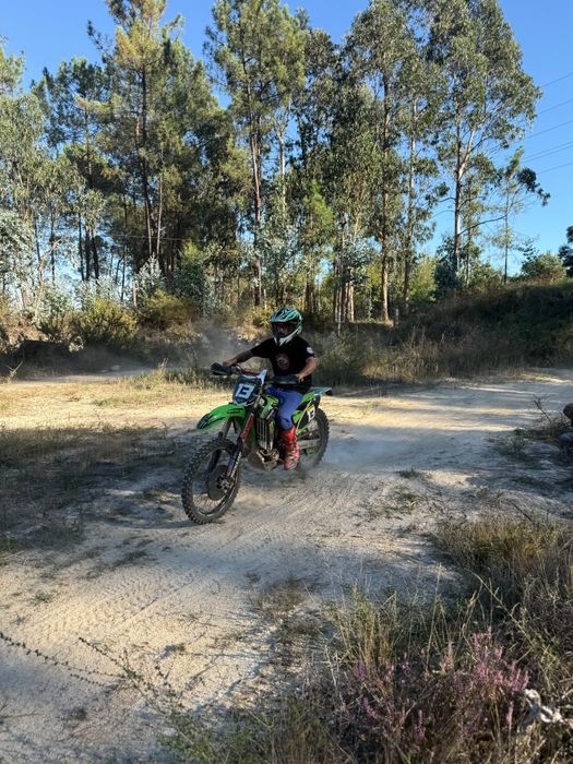 Kawasaki kx250f matriculada