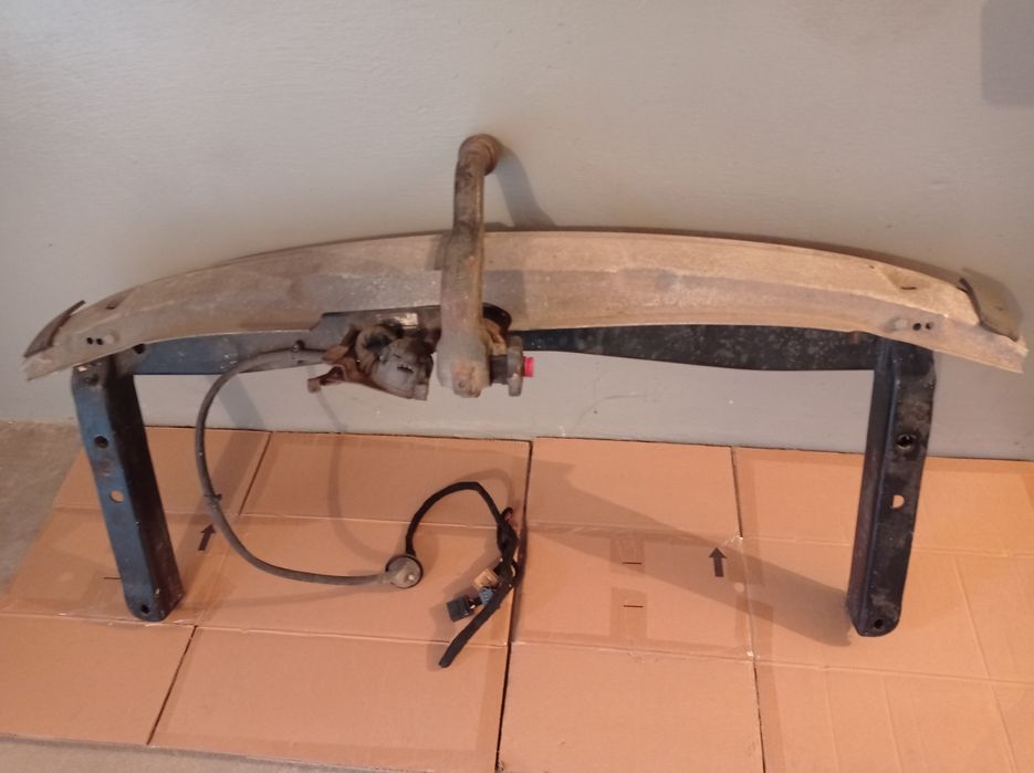 Hak holowniczy Westfalia audi A6 C5 kombi.