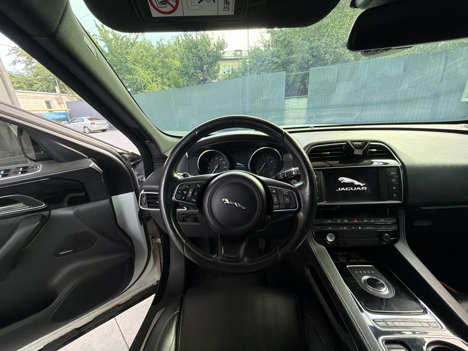 Jaguar F-Pace 2016 VIN SADCK2BV0HA070796 фото оголошення 7 з 13
