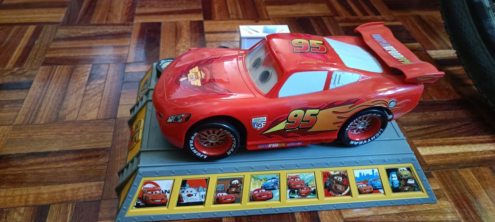 Faísca McQueen 3 em 1