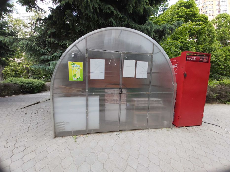 Продам теплицу из поликарбоната 3*2*2.5