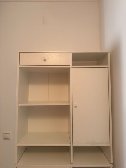 Dois moveis ikea