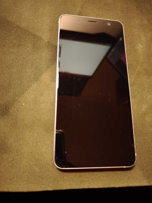 HTC U11 Plus (6GB / 128GB)
