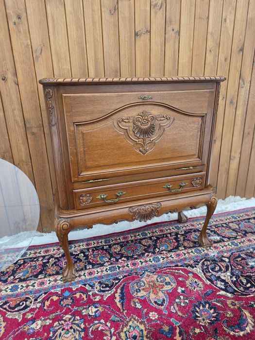 Barek Chippendale drewniany rzeźbiony #2440 Stylowy Węgrów