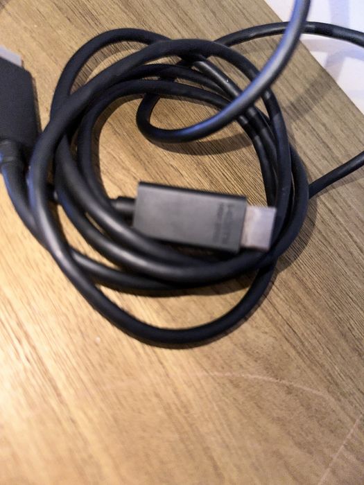 Carregador de Pilhas e Cabo HDMI High Speed 2M