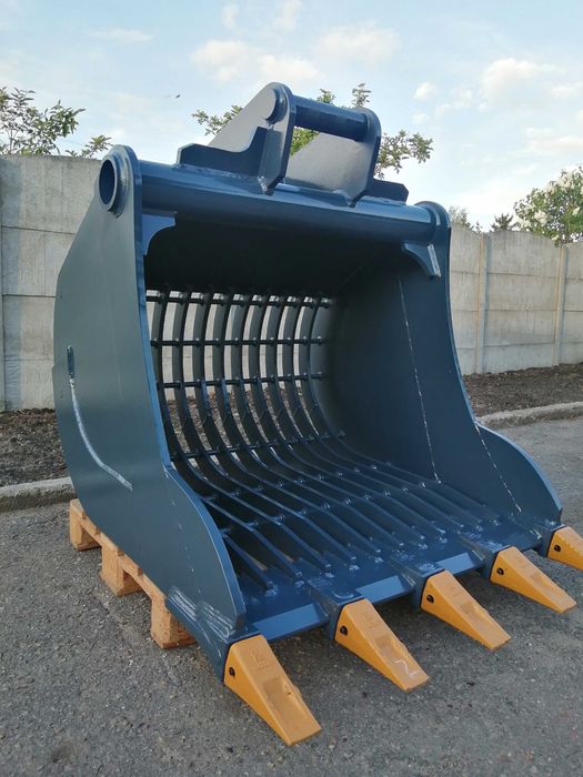 NOWA Łyżka Ażurowa  1200mm 12500zł Netto