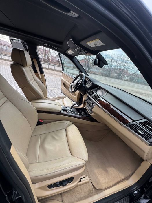 Продам чудовий автомобіль