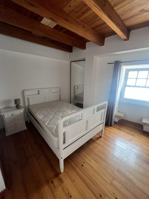 Aluguer de quarto estudante 3 disponiveis