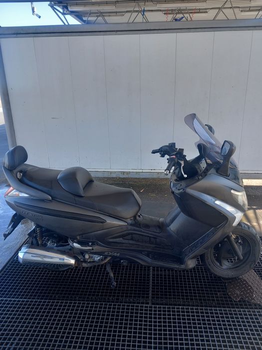 Sym GTS Evo 125 MaxiScooter