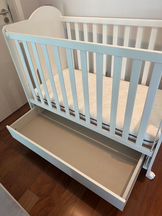 Berço Micuna Globito com gavetão e Colchão Ecus Kids