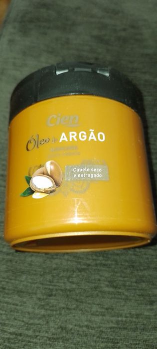 Máscara para cabelos nova