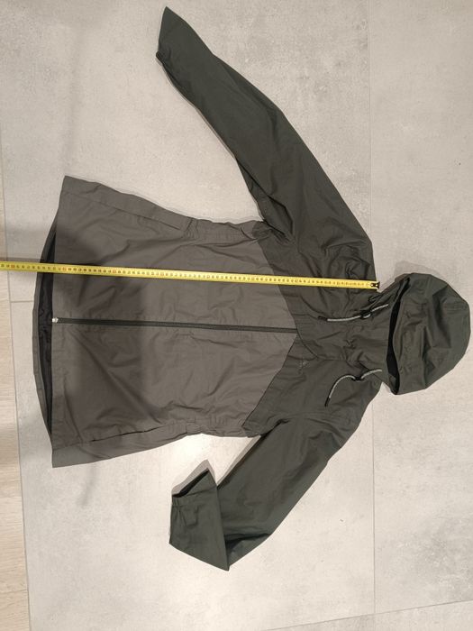 Kurtka przeciwdeszczowa l 40