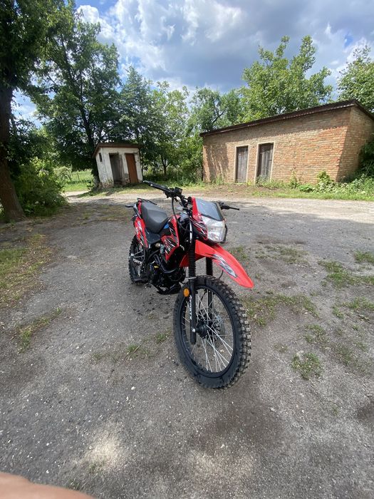 Продам мотоцикл Forte 250 cross