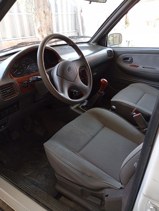 Kia Sportage k00 — photo 4