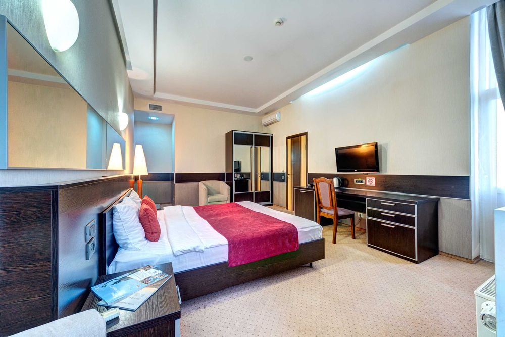 Апартаменты посуточно Голосеевский р-н (2км от м. Теремки)