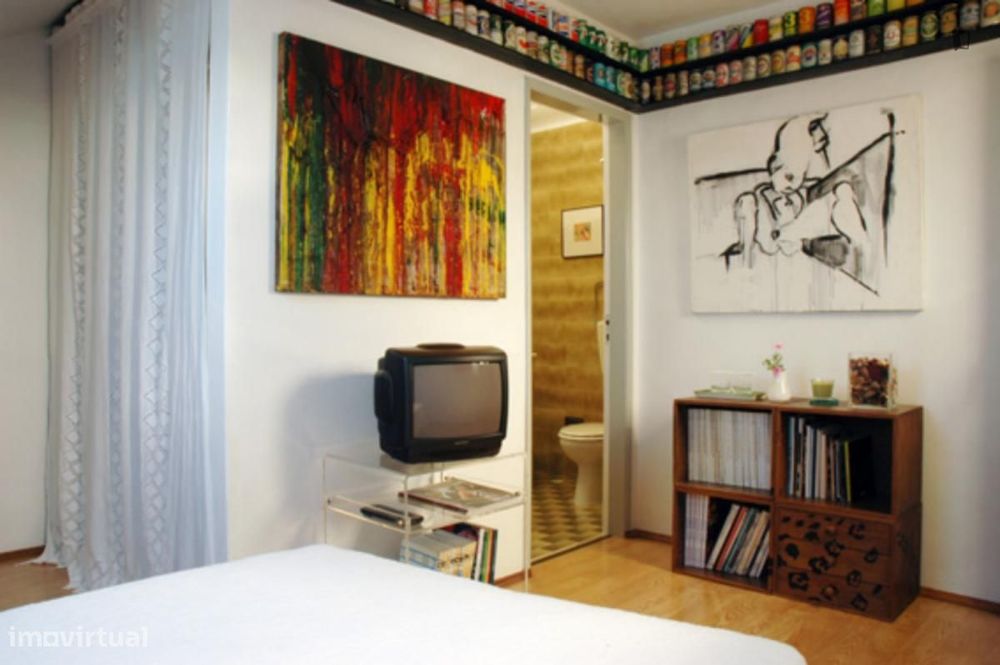 Quarto - localizado em Belém Lisbon