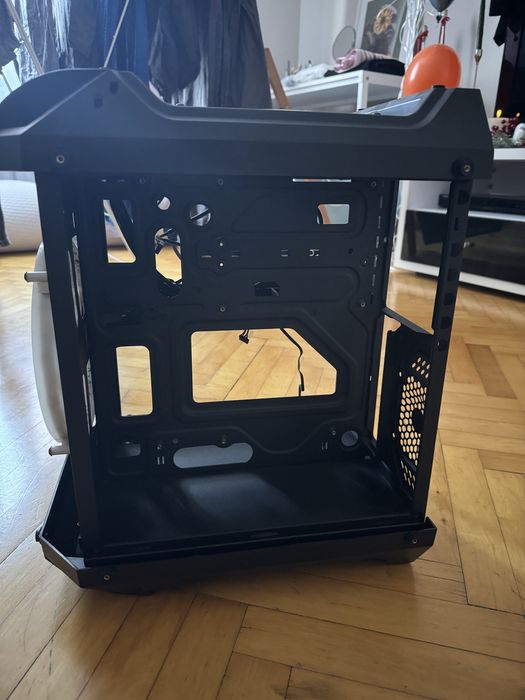 Корпус ПК -  Vinga Limpid (Mid-Tower) Робочий стан.