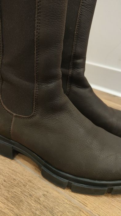 Skórzane botki 37