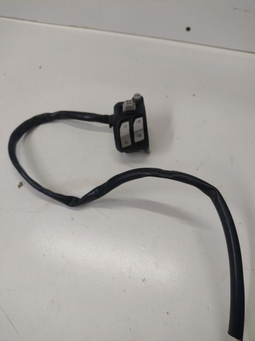 Przełącznik świateł Ducati supersport 937