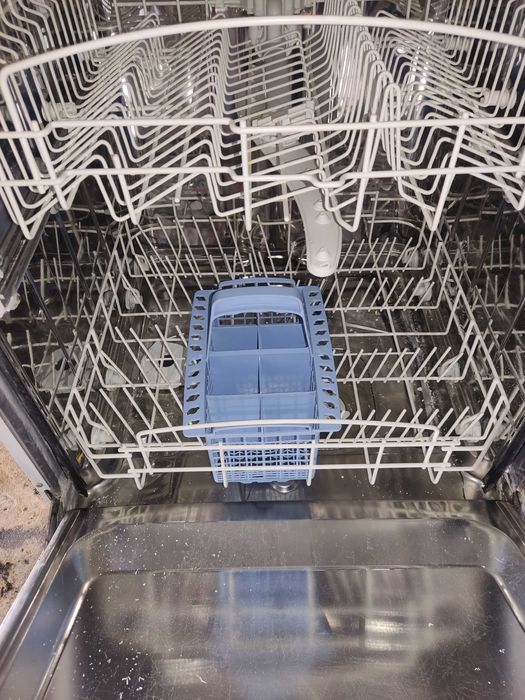 Máquina lavar louça Indesit IDL 62 para peças