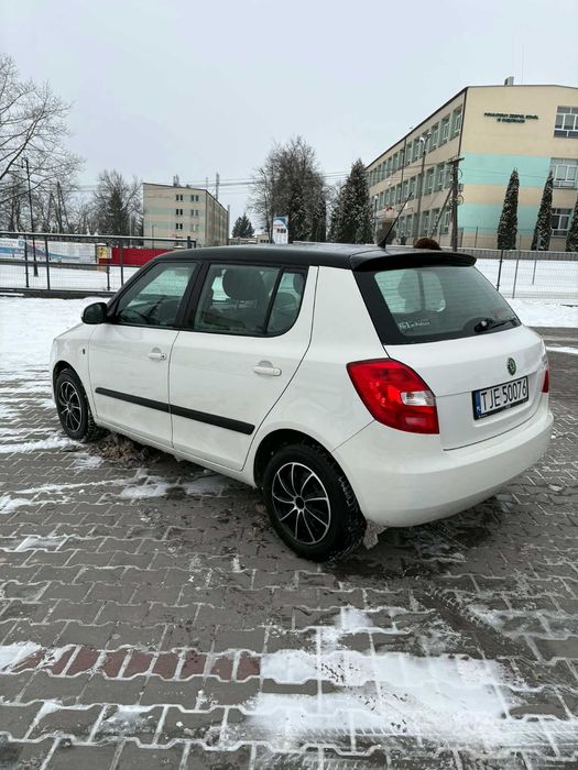 Samochód osobowy skoda Fabia