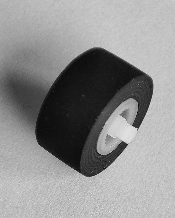 Rolki dociskowe magnetofonu Technics 4 szt