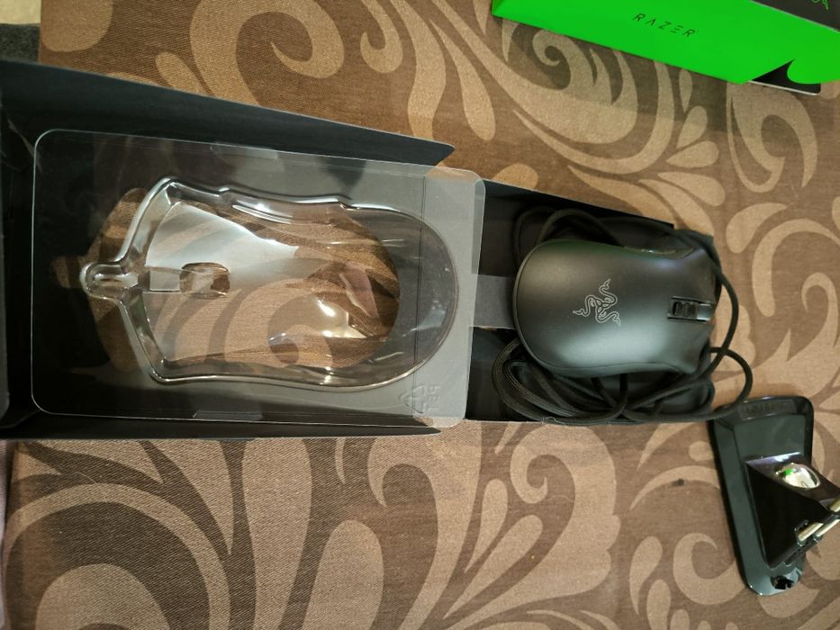 Razer DeathAdder V2+ Mouse with Cable Bungee Offer64298667457025122