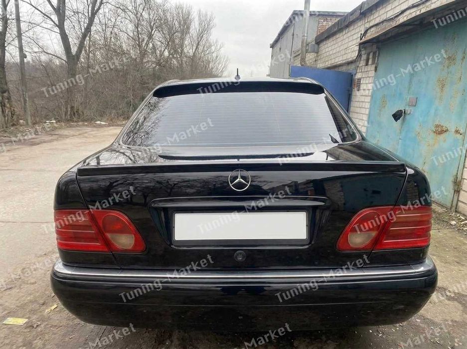 Лип спойлер сабля AMG на багажник Мерседес 210, Бленда Козырек на заднее стекло Mercedes W210, Накладки на фары реснички