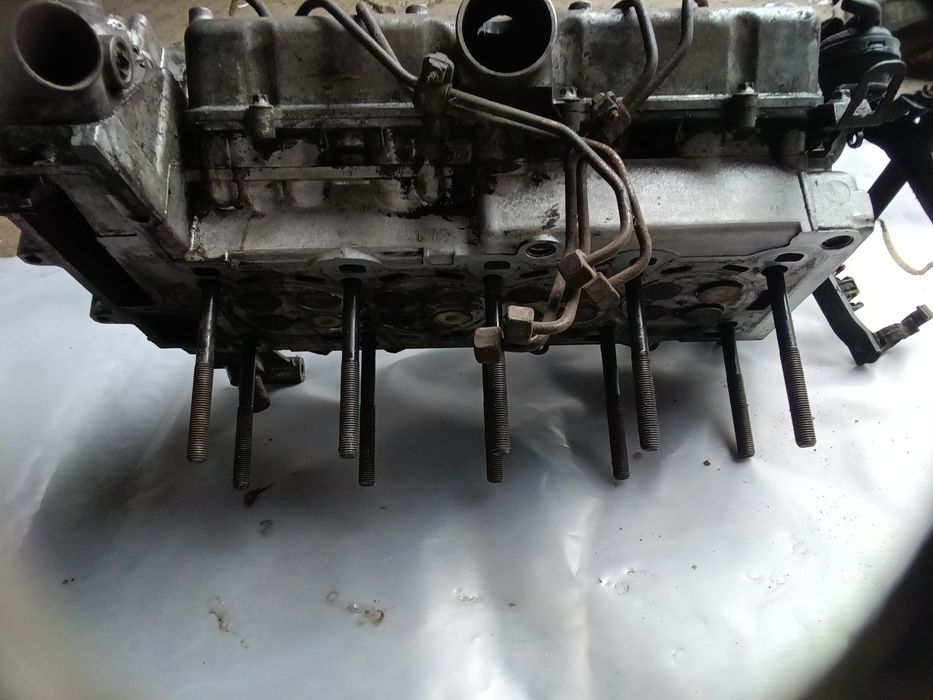 Нісан капстар мотор 3літри