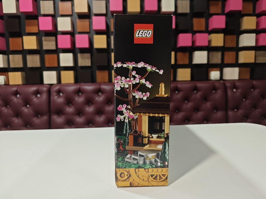 LEGO ICONS 10315 Тихий сад. Tranquil garden.