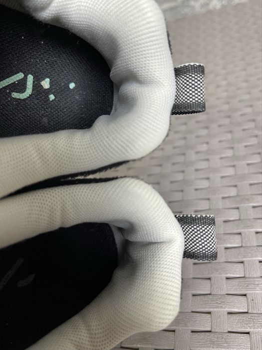 Nike Air Max 200 кроссовки 39 размер спортивные черно-белые