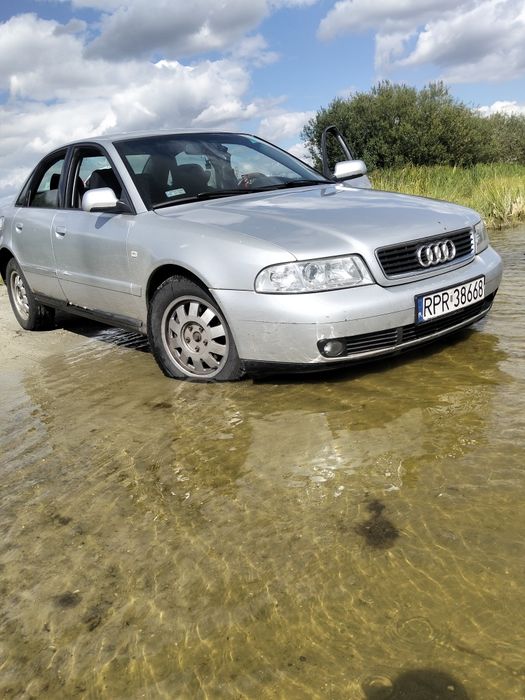 Ауді А4 В5 Чернігів