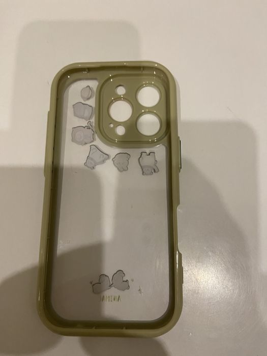 Etui Iphone 16 pro.