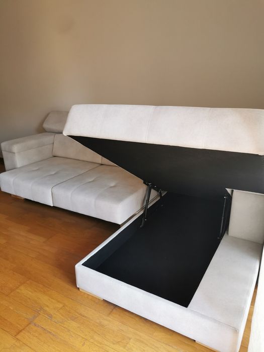 Sofá novo apenas com 2 meses de existência