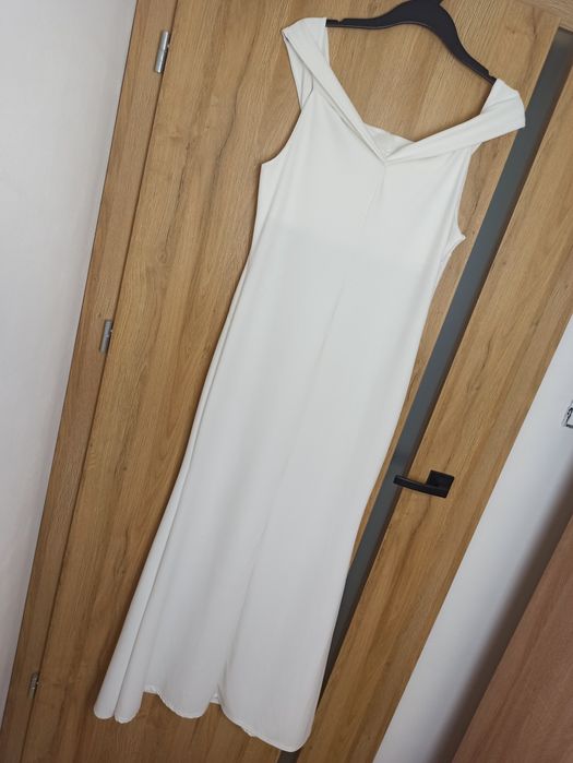 Boohoo nowa sukienka rybka rozmiar 44,
