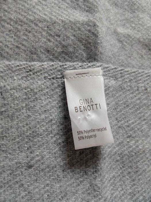 Gina Benotti ciepły szary szal