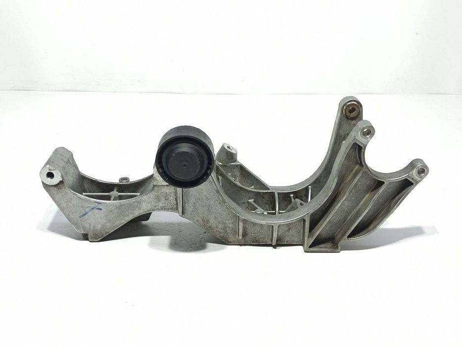 SOPORTE DO ALTERNADOR VOLKSWAGEN TOUAREG (7LA) V6