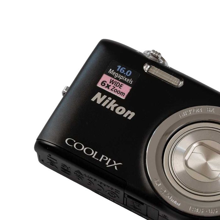 Aparat kompaktowy Nikon Coolpix S2700