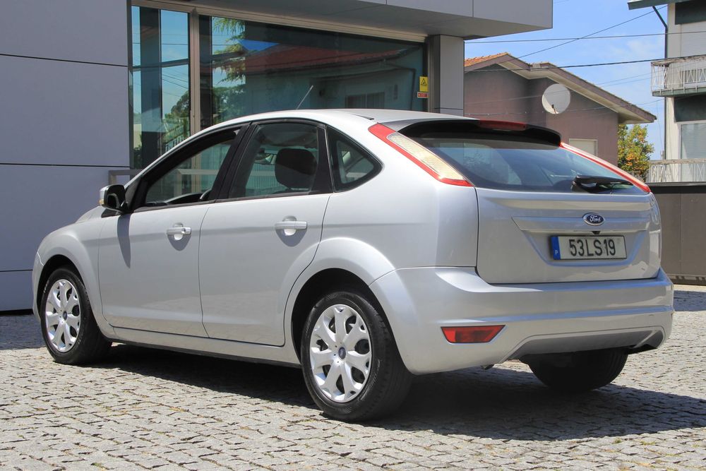 Ford Focus 1.6 Trend - Desde 70€/mês