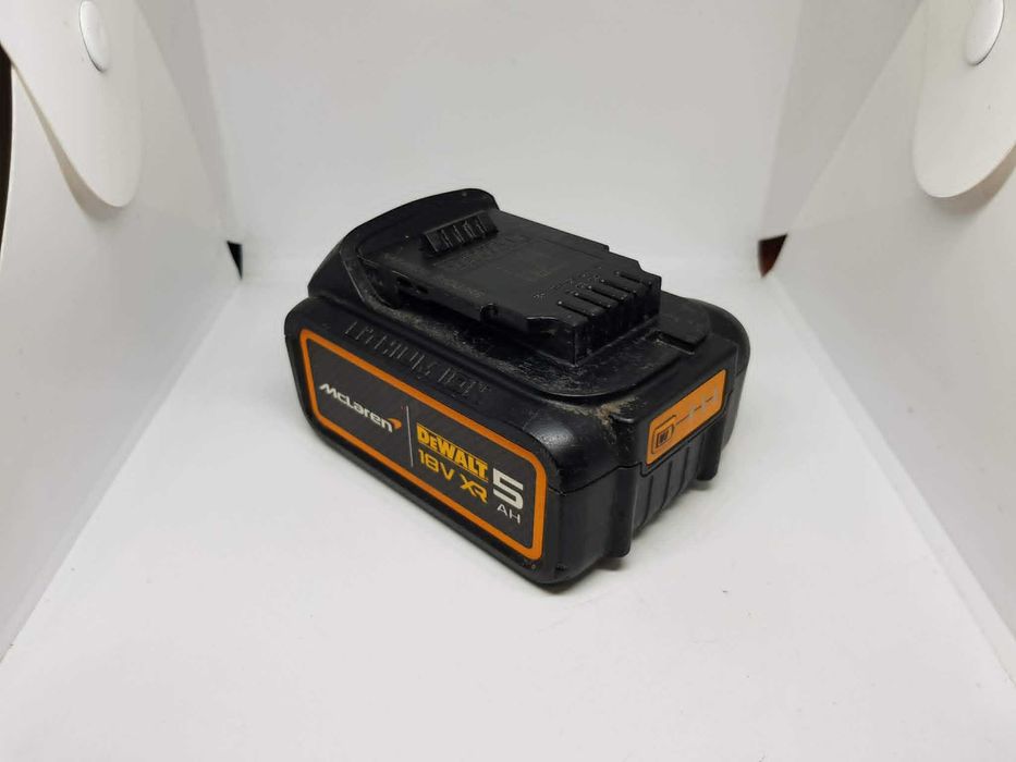 Akumulator DeWalt McLaren DCB184 18V 5.0Ah - Edycja Limitowana