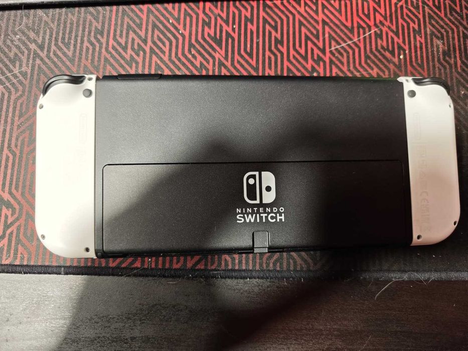 Nintendo Switch Oled + 6 Jogos