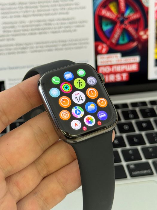 Apple Watch Series 8 45mm Graphite Stainless Steel Повний комплект