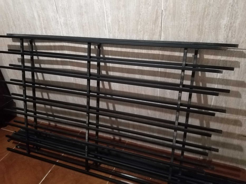 Cama casal extra (Pintada na cor original Preto)