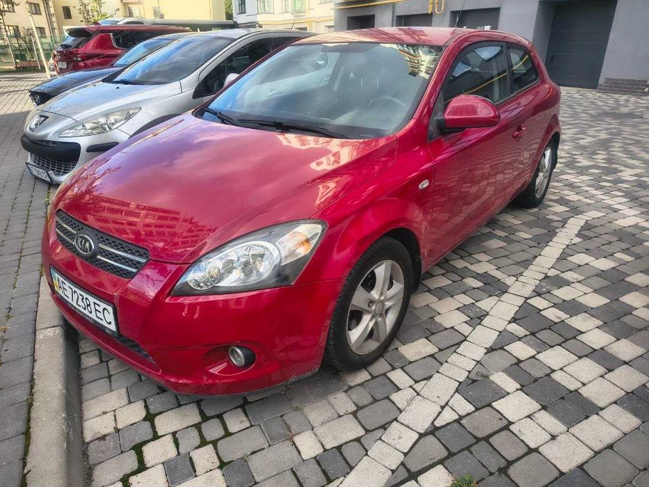 Kia Ceed 2009 I покоління  1.6 CVVT MT (122 к.с.)  пробіг 117тис. км